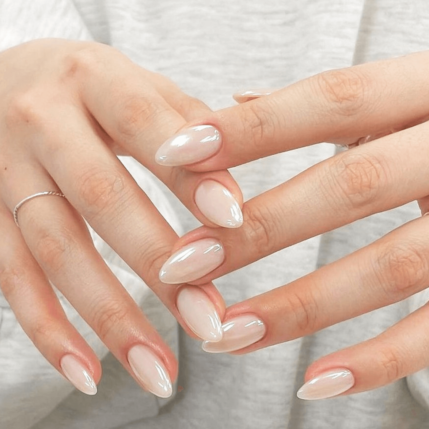 Are Long Nails In Style For 2025? A Trend Guide 7 Oval Nail Ideas 2025: 25 Gorgeous Designs to Try This Season | belliata.com