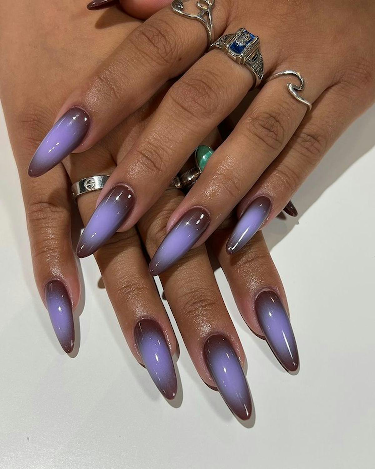 Aura Nails Manicure Your Ultimate At Home Guide 7 Aura Nails Are The Coolest Gradient Manicure Look For Fall
