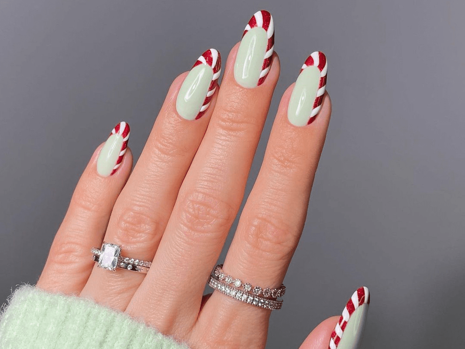 60 Elegant Holiday Nail Designs To Try This Season 8 20 Candy Cane Nail Designs That Are Sweet and Sophisticated
