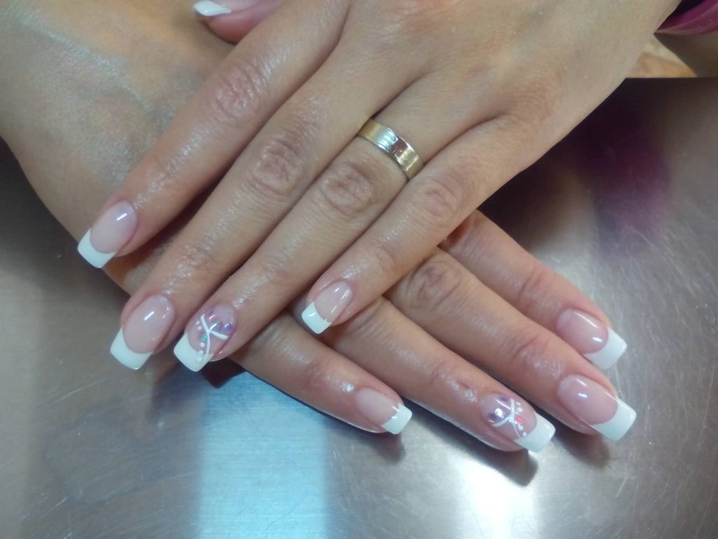 Is Peeling Off Gel Polish Bad, Why and How To Fix It 6 Why Does My Gel Polish Peel Off?: 10 Reasons Why & How to Fix It