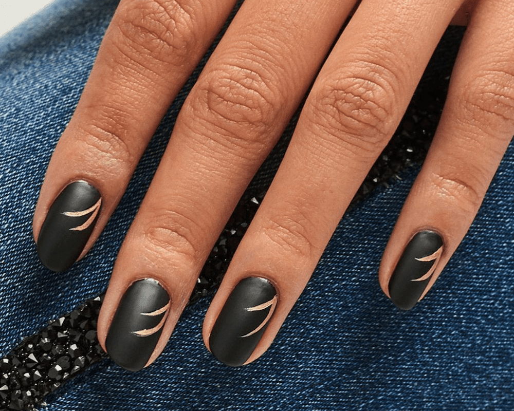 Matte vs Glossy Top Coat An At Home Manicure Guide 7 4 Ways to DIY Matte Nail Polish at Home