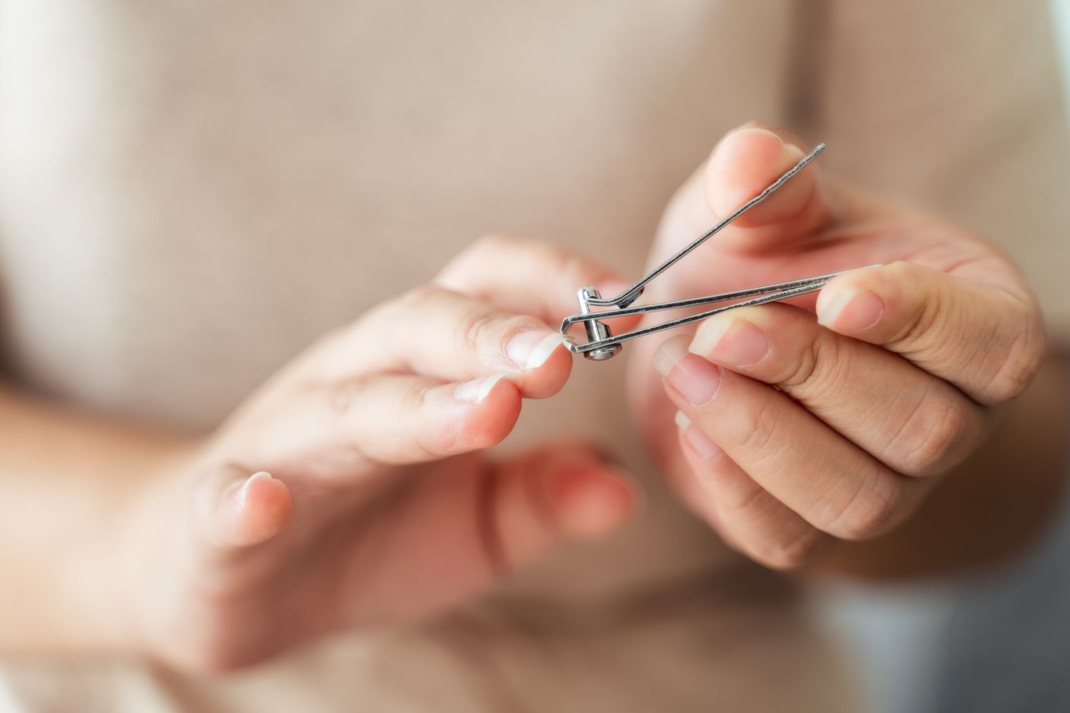 Pro Nail Care For Athletes A Guide To Healthy Nails 8 8 Nail Care Tips: Do's and Don'ts for Healthy Fingernails